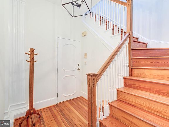 2nd image of 1717 Lamont St NW APT D
