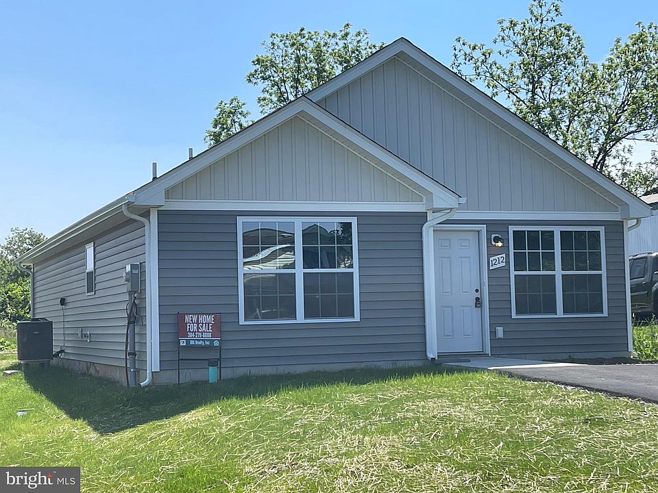 1212 Virginia Ave, Martinsburg, WV 25401 MLS WVBE2017696 Zillow