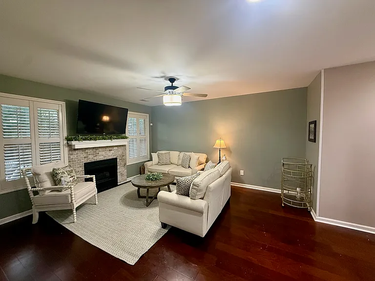 3854 Pine Ridge Way — Photo 3