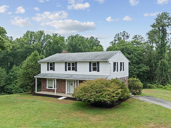 5th image of 6890 Norris Ln