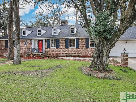 3rd image of 4649 Oakview Dr
