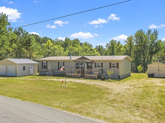 3rd image of 110 Christian Chapel Rd