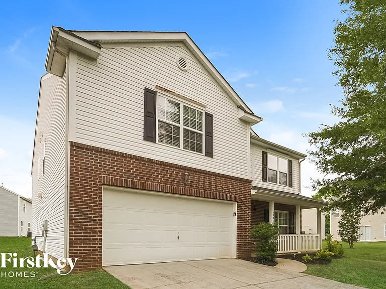 4031 Larkhaven Village Dr — Photo 3