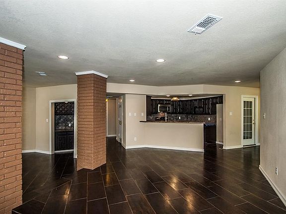 3rd image of 700 Kyle Dr