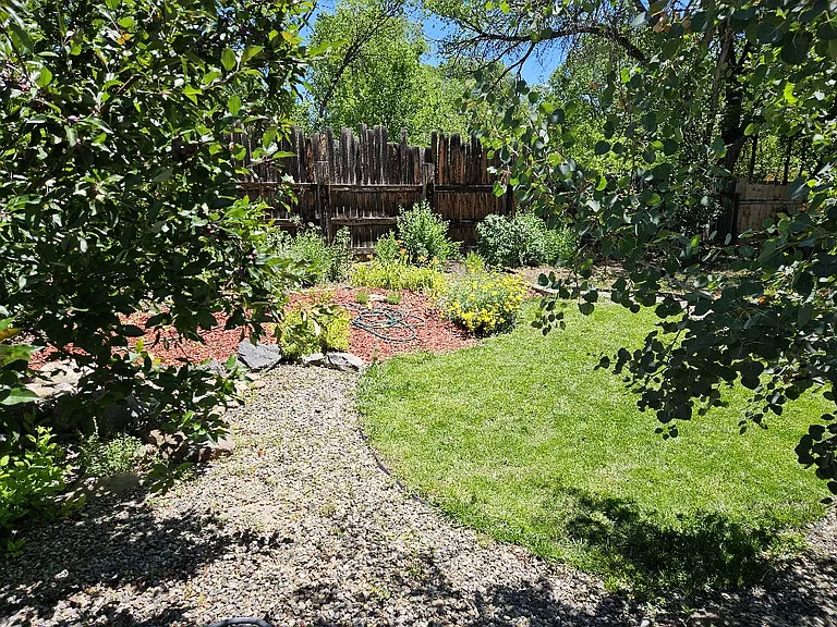 Oakley Ln — Photo 19