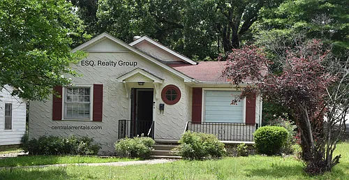 1120 N Taylor St Photo 1