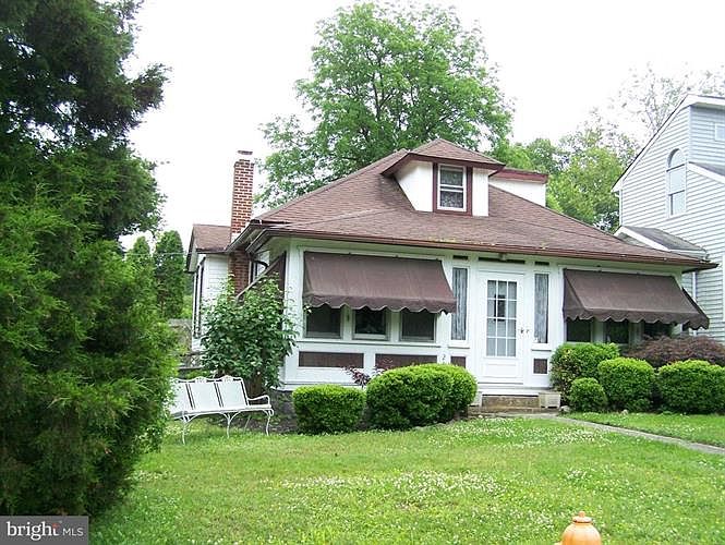 1st image of 210 Washington Ave