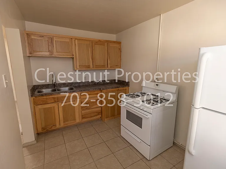 1205 Cherry St #B — Photo 13