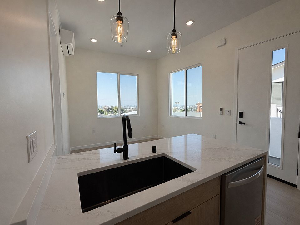 1st image of 5531 Olvera Ave Unit 2