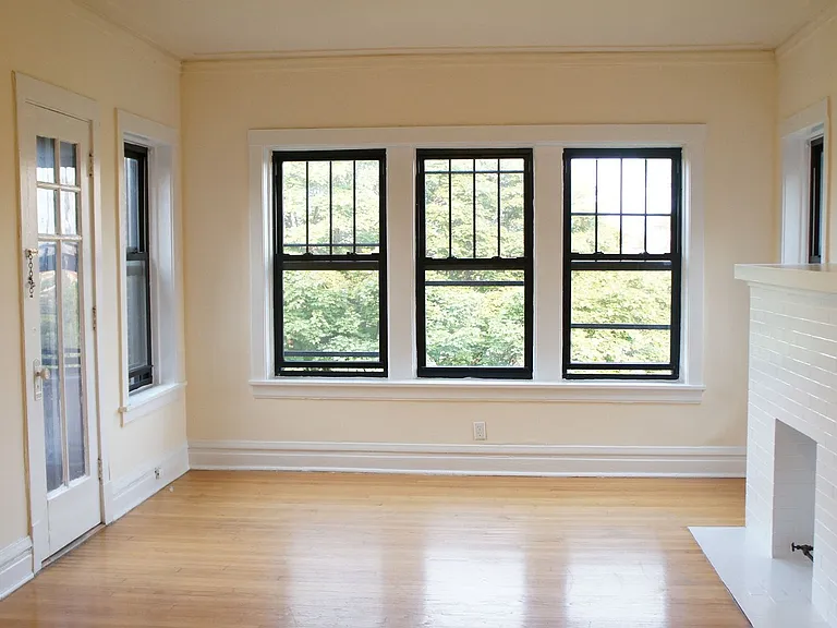 2516 N. Kedzie LP — Photo 45