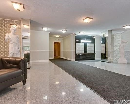 1st image of 190 1st St APT 1F