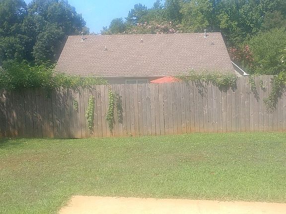 4th image of 2310 Kestrel Dr