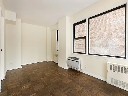 Sold by Sotheby's International Realty | media 13