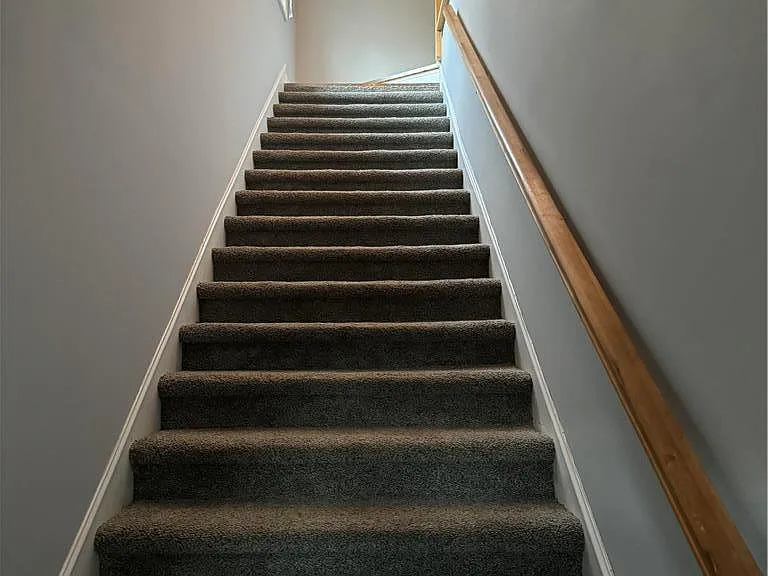 6935 Weaversville Rd E — Photo 16
