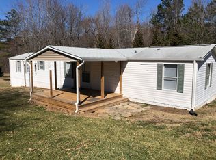 817 Clayville Rd, Powhatan, VA 23139