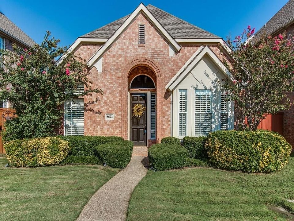 1st image of 8623 Old Oak Dr