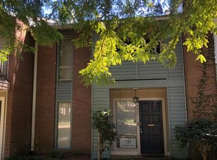 5327 Heatherstone Dr, Baton Rouge, LA 70820