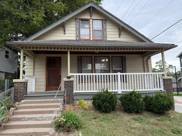 611 Orange St, Muscatine, IA 52761