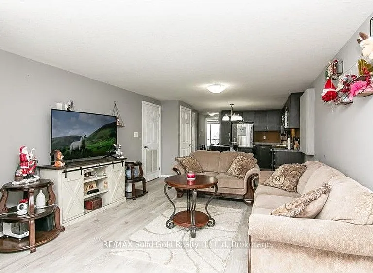 1674 Fischer Hallman Rd #F — Photo 6