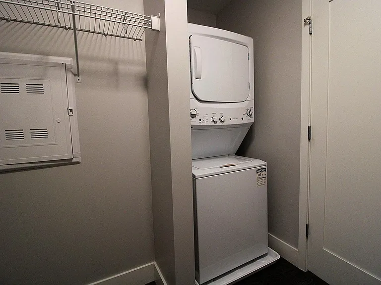 HIGHPOINT Barrington — Photo 93