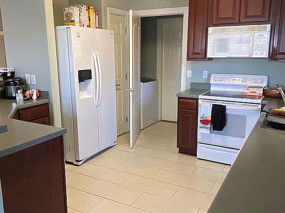 5th image of 124 Tammy Dr