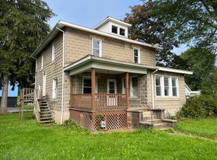 103 Adair St, Terra Alta, WV 26764