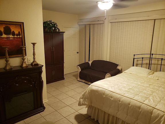 3rd image of 1112 County Road 412