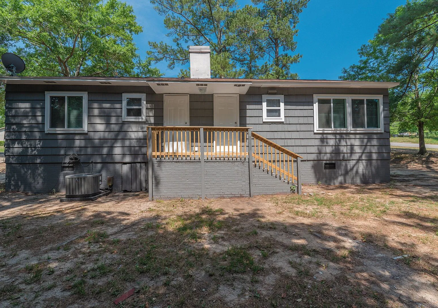 Updated 4-Bedeoom/2-bath single-family home for rent in Aiken County! — Photo 1