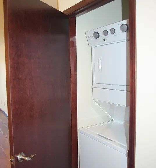 2009 Aaron Dr #1-8 — Photo 18