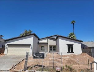 4784 El Tesoro Ave, Las Vegas, NV 89121