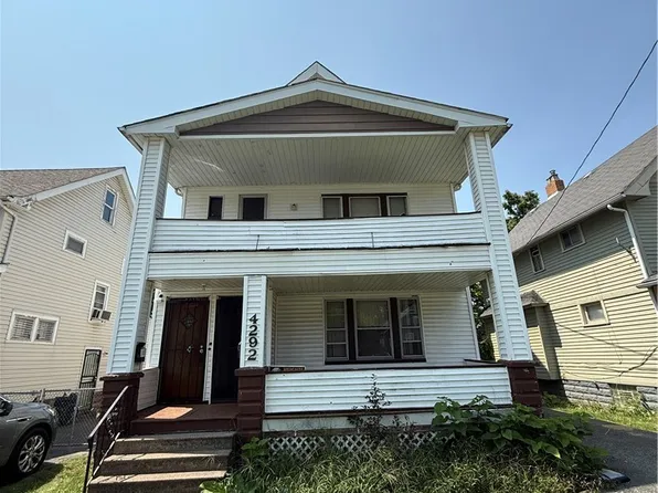 4292 E 128th St, Cleveland, OH 44105