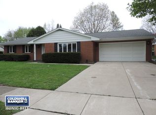 1601 Huntington Rd, Dekalb, IL 60115