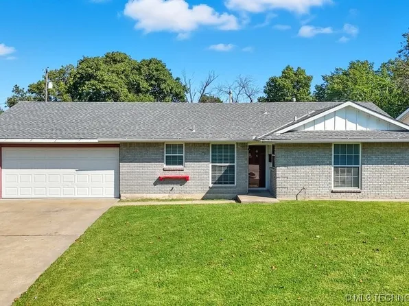 11541 E 7th Pl, Tulsa, OK 74128