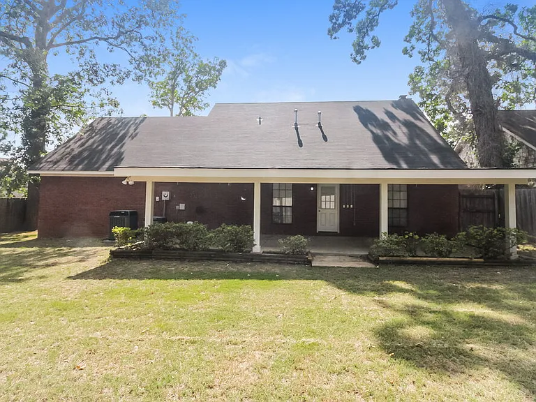 7308 Alexander Rd — Photo 16