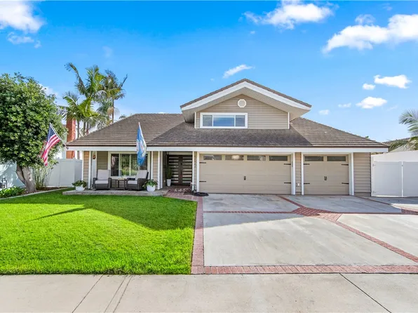 5622 Brighton Dr, Huntington Beach, CA 92649
