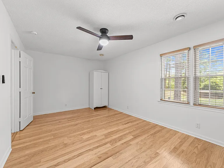 2947 Wycliff Rd — Photo 18