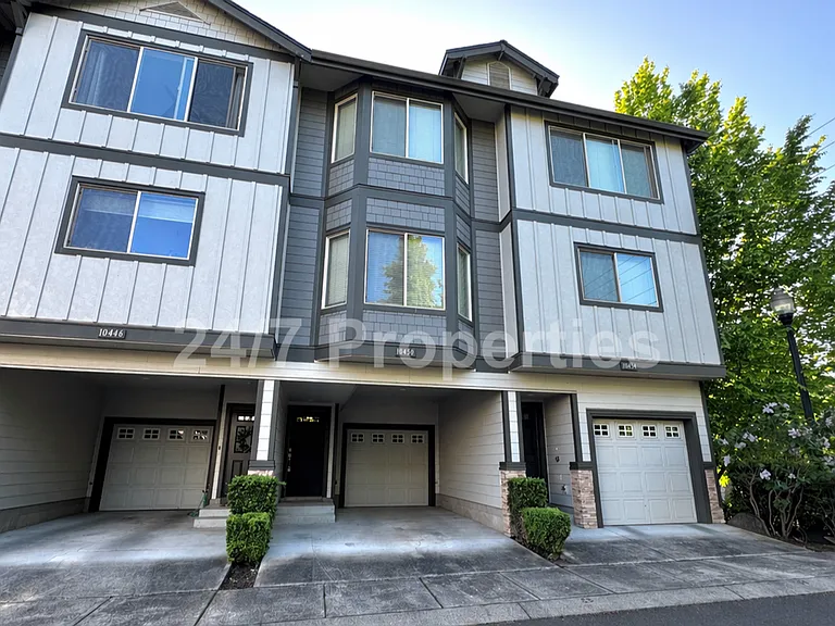 10450 SW Akilean Ter — Photo 1