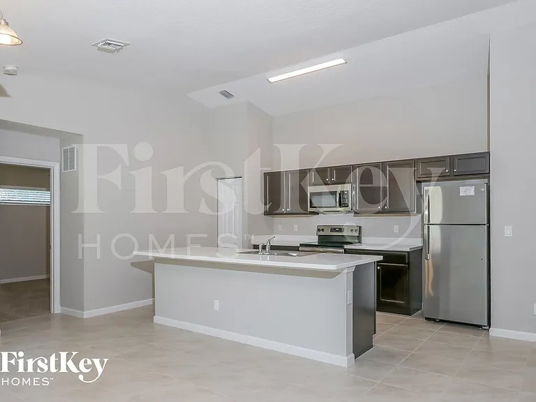 4349 SW Gagnon Rd — Photo 6