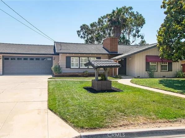 489 Sandalwood Dr, Calimesa, CA 92320