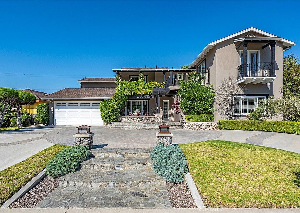 1st image of 4121 Country Club Dr