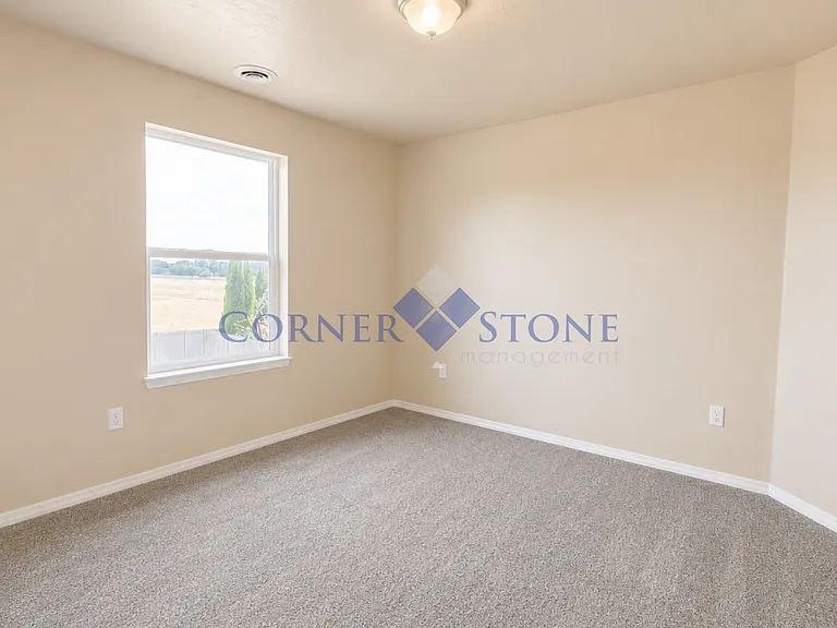 2678 N Kelsan Ave — Photo 26