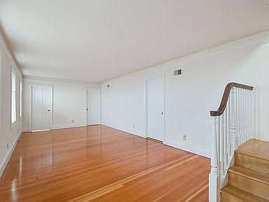 1st image of 85 Brentwood Ave