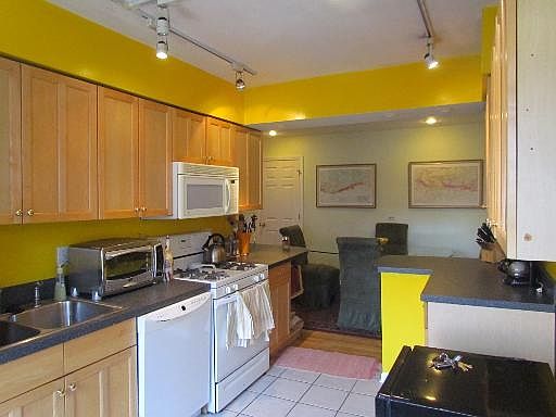 5th image of 1535 W Farwell Ave #3N
