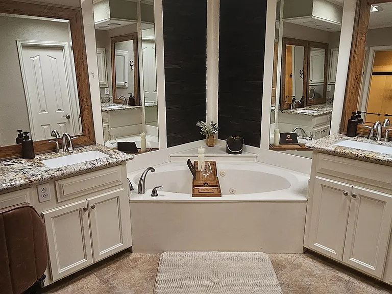 314 Raider Blvd — Photo 4