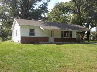 149 Woodville Rd, Mitchell, IN 47446