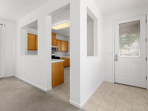 5th image of 1049 Villaggio Circle