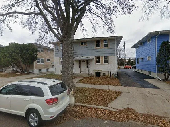 1233-4 1/2 St NW #D, Rochester, MN 55901