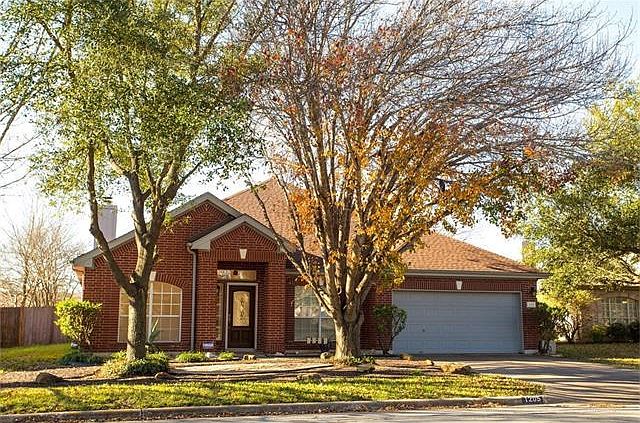 1st image of 1205 Blackthorn Dr