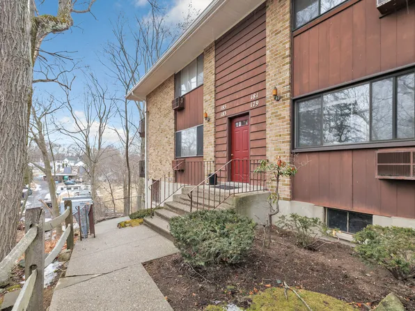 183 Kennedy Drive #183, Bridgeport, CT 06606