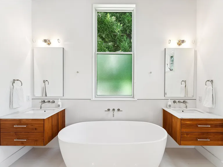 100 Cliff Dr — Photo 13